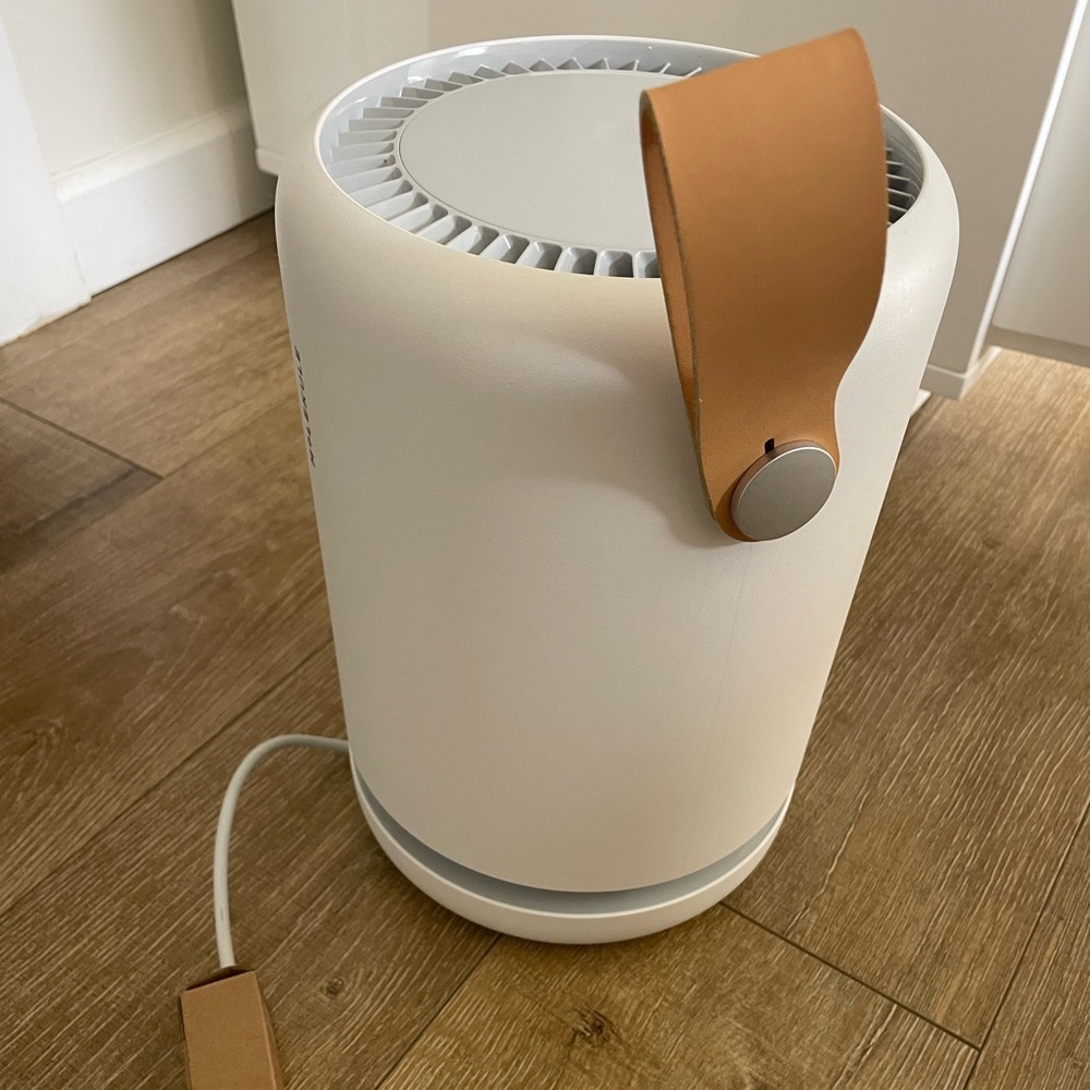 Molekule Air Mini - Never Used, comes in original bag.